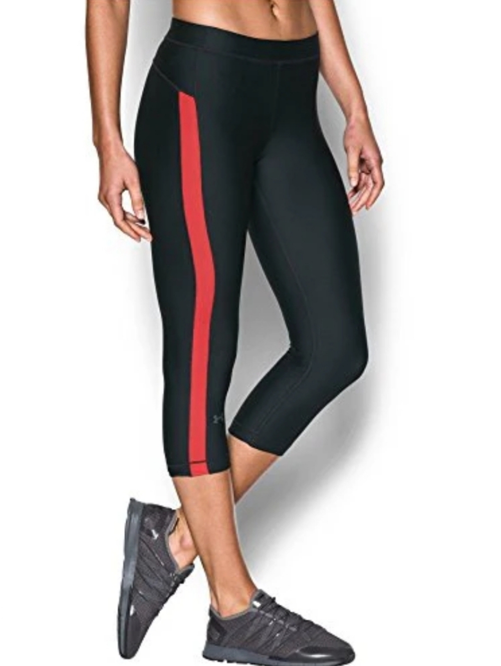 Under Armour Cool Switch Black And Red Compression Capri Leggings  - Size Medium